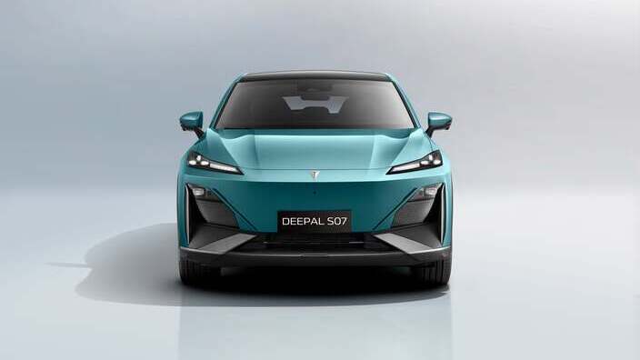 צ'אנגאן דיפאל S07 מקדימה