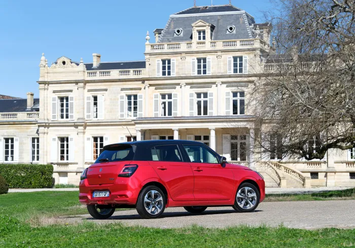 סוויפט מהצד